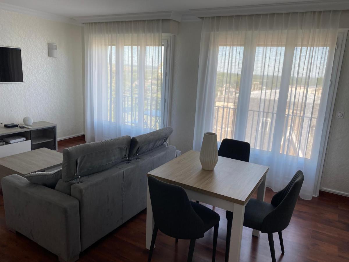 Avenue De Champagne Epernay Private Parking Apartment Ngoại thất bức ảnh